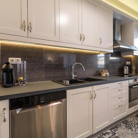 Comfortable And Spacious 2 Bdr Apt Афины Экстерьер фото