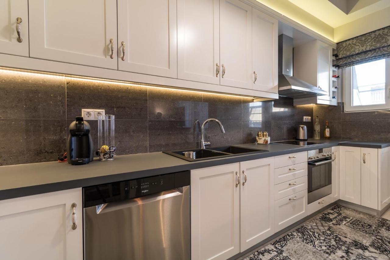 Comfortable And Spacious 2 Bdr Apt Афины Экстерьер фото