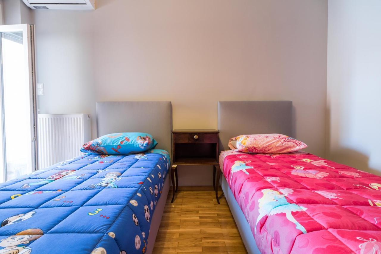 Comfortable And Spacious 2 Bdr Apt Афины Экстерьер фото