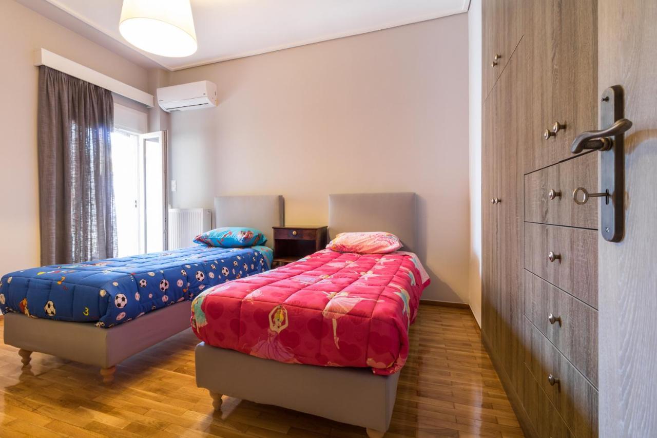 Comfortable And Spacious 2 Bdr Apt Афины Экстерьер фото